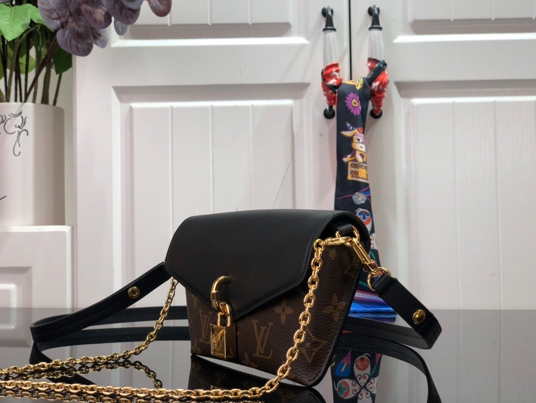 chain and strap- High-Quality Designer Products for You - AFFORDABLE LUXURY BAGS - 2267